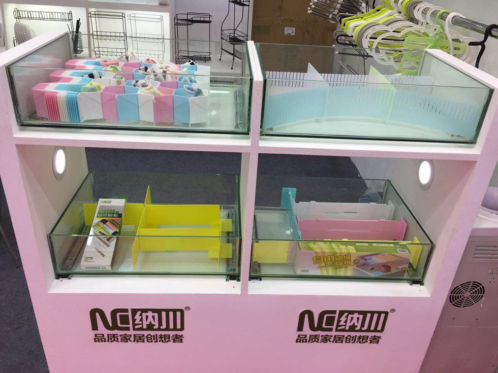 纳川展柜